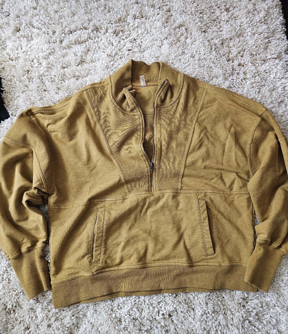 Free People Women's Half-Zip Sweatshirt in Mustard